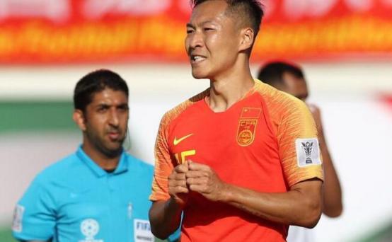 李铁没看错人,他钦点的郑智接班人本轮爆发,未来可成国足新队魂