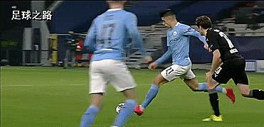 传中技巧教学,45度下底传中教学