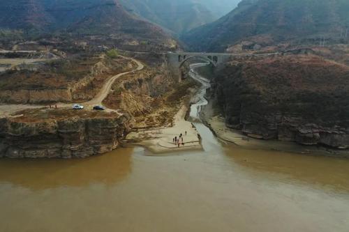 隐藏在大山里的小城市,江苏宜兴与世隔绝的江南小镇