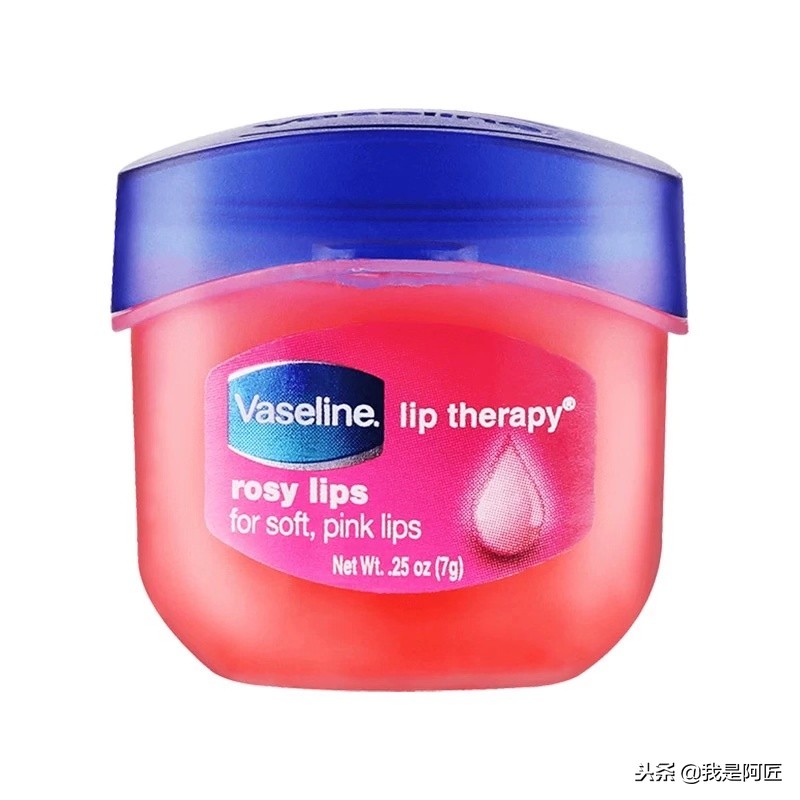 让嘴唇滋润的唇膏推荐,可以作为唇部打底的唇膏
