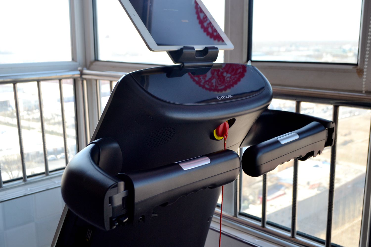 因为老罗入坑！入手了野小兽P30跑步机，坚持了半个月谈谈感受