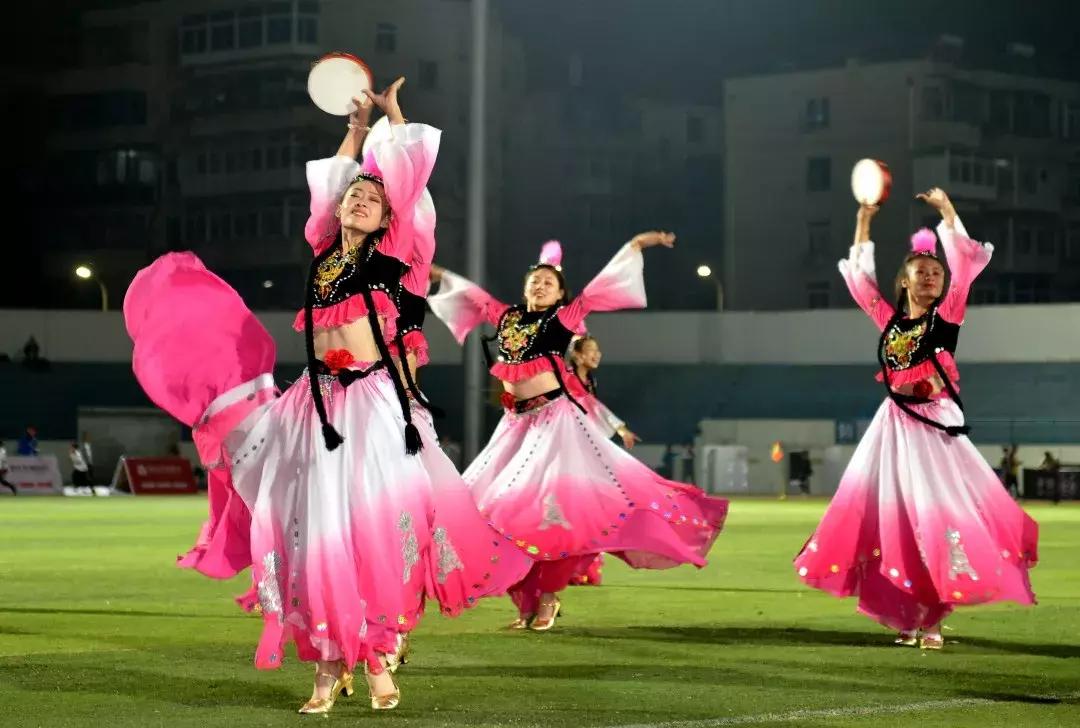 烟台农商银行演出,烟台足协杯线下观赛