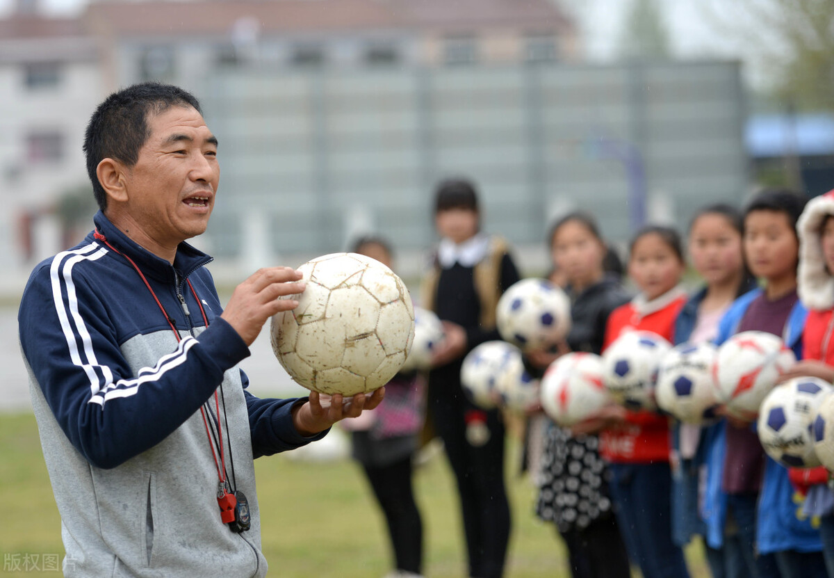 我的足球历程,从足球中我们学到了什么