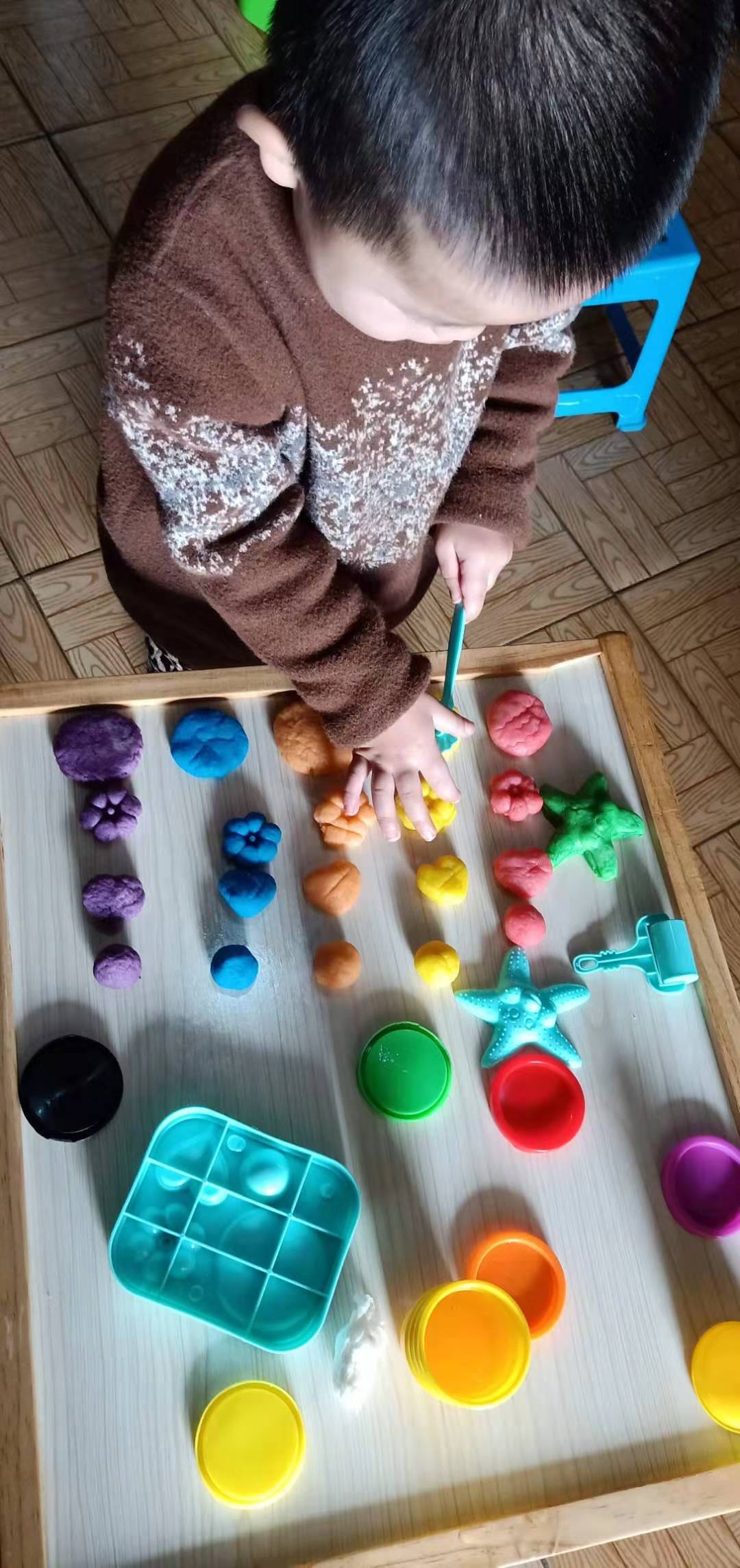 怎么用家里的食材做橡皮泥,怎么给宝宝用面粉做橡皮泥