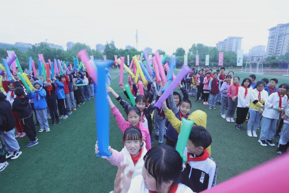 青岛市北区第二实验小学,青岛市第二实验小学与金水路小学