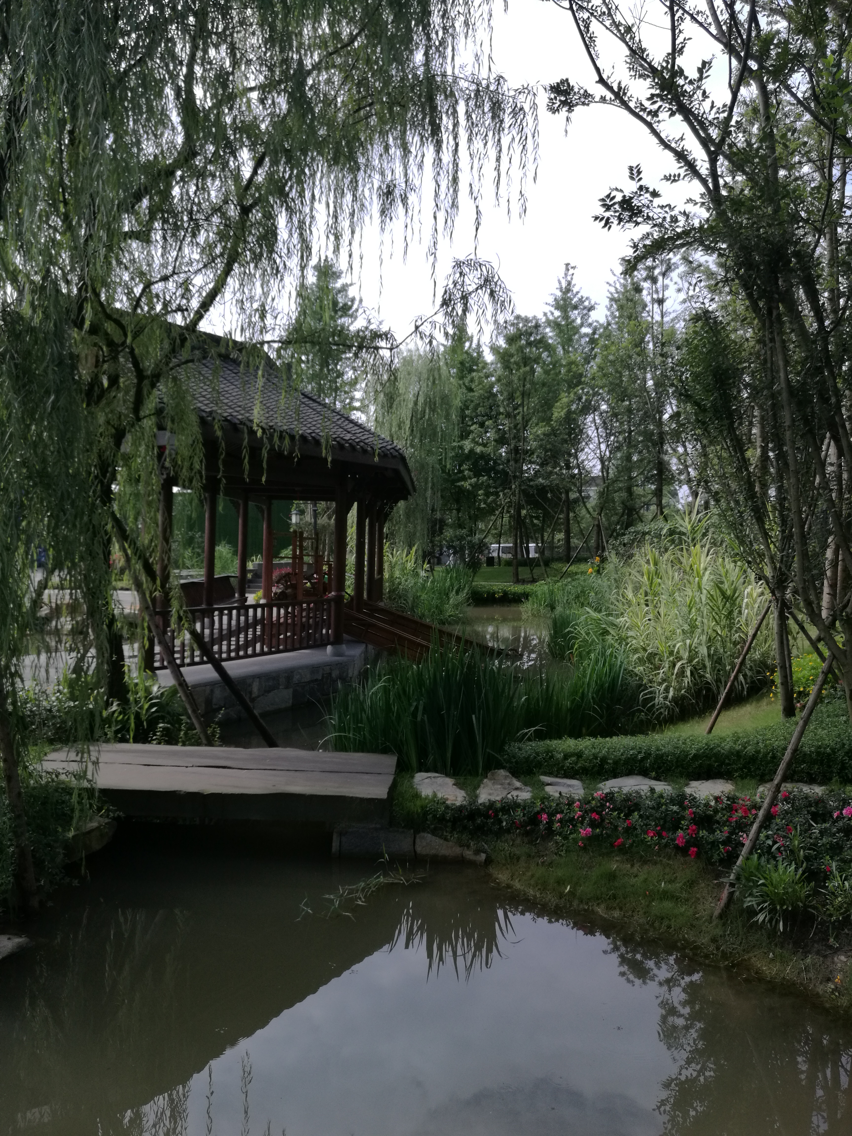 夏天去青城山避暑好吗,夏天周末青城山避暑玩水