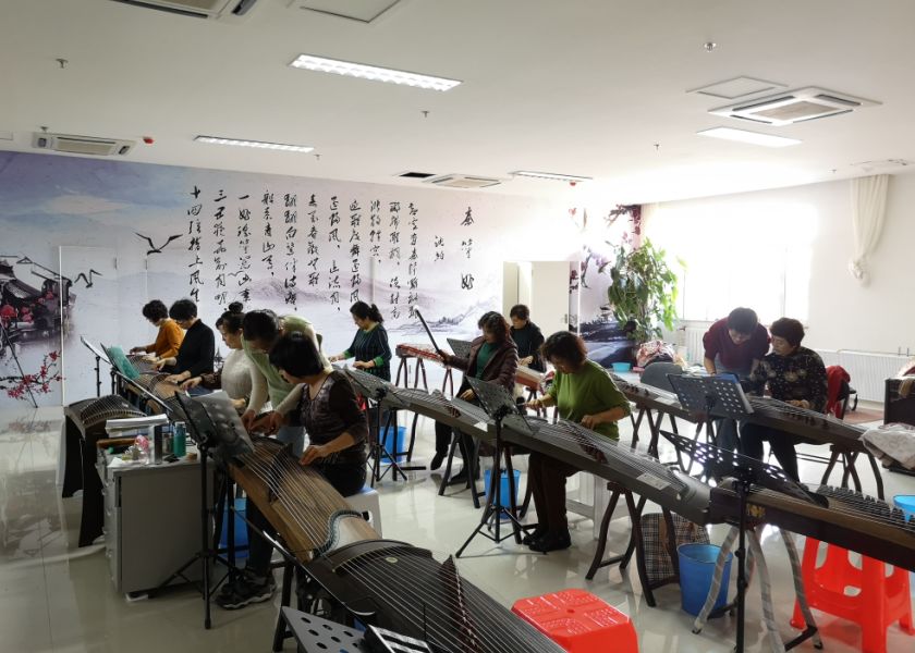 老同学演绎不老青春,老同学深情演绎青春