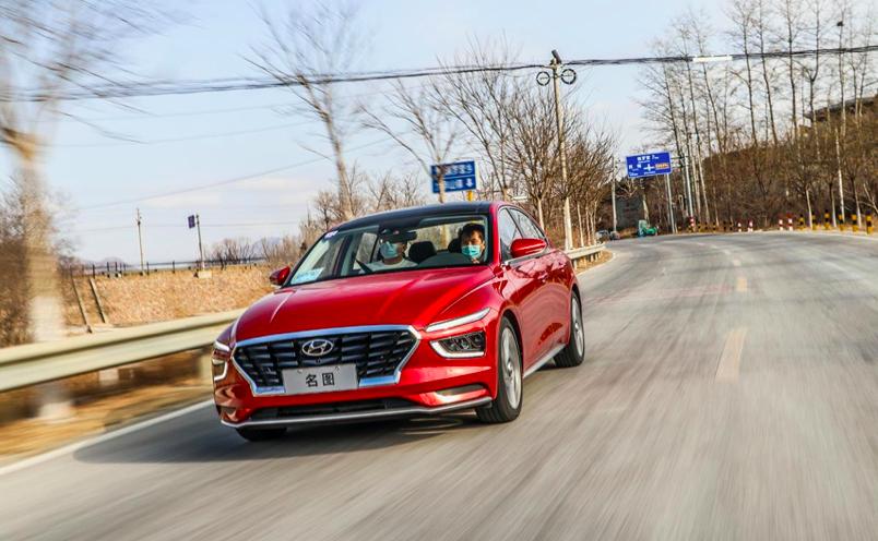 2022款现代名图内饰,新一代名图1.8l内饰