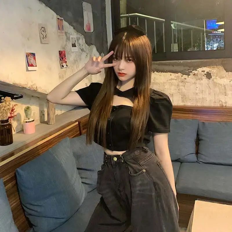 全是黑色衣服怎么穿出高级感,男黑色衣服的高级搭配