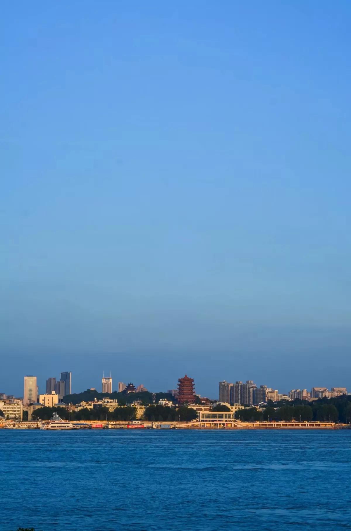 武汉汉江滩照片,武汉汉江滩在哪里