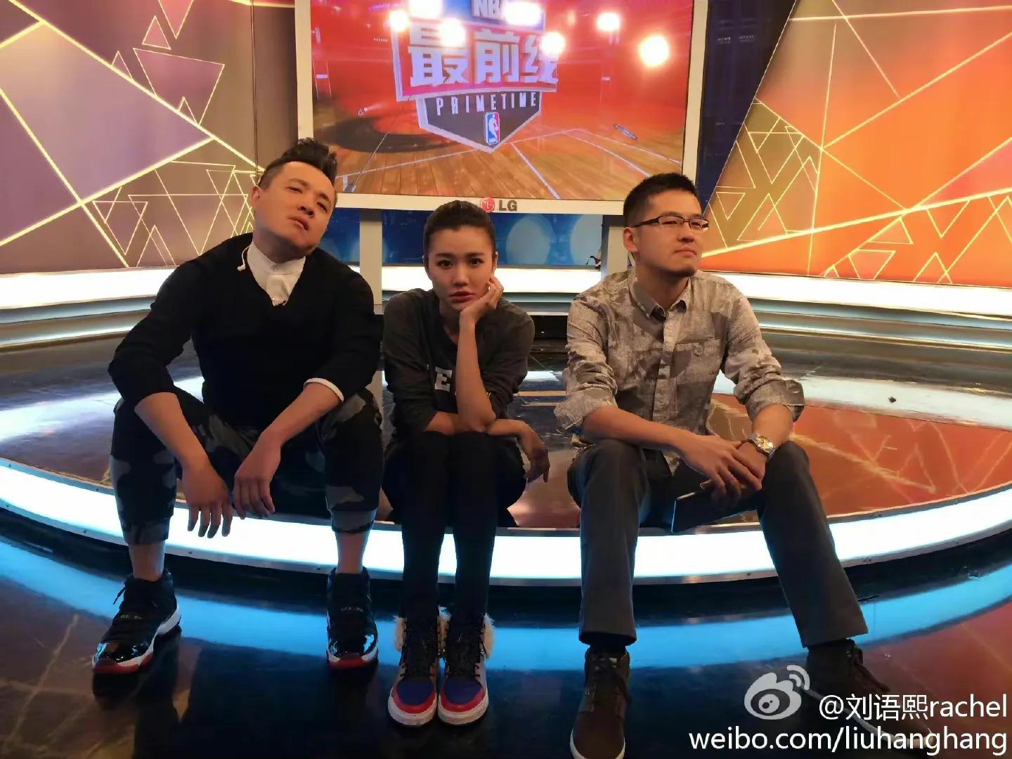 爷青回！乌贼刘和杨健杨毅带我们回到了六年前《NBA最前线》现场