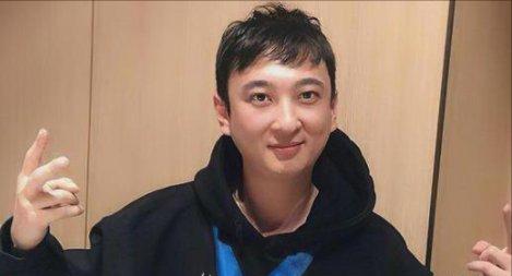 王思聪怼奶茶妹妹刘强东回复,奶茶妹妹刘强东王思聪