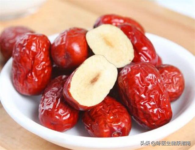 这5种食物是升糖王糖友管不住嘴,这5类食物糖友莫贪嘴