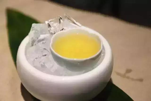 茶里冷泡茶怎么泡好喝,一杯冷泡茶清凉一整夏