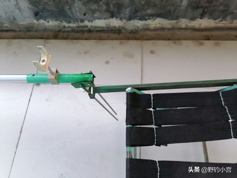钓鱼怎么用鱼竿支架最好,鱼竿支架怎么用最好用