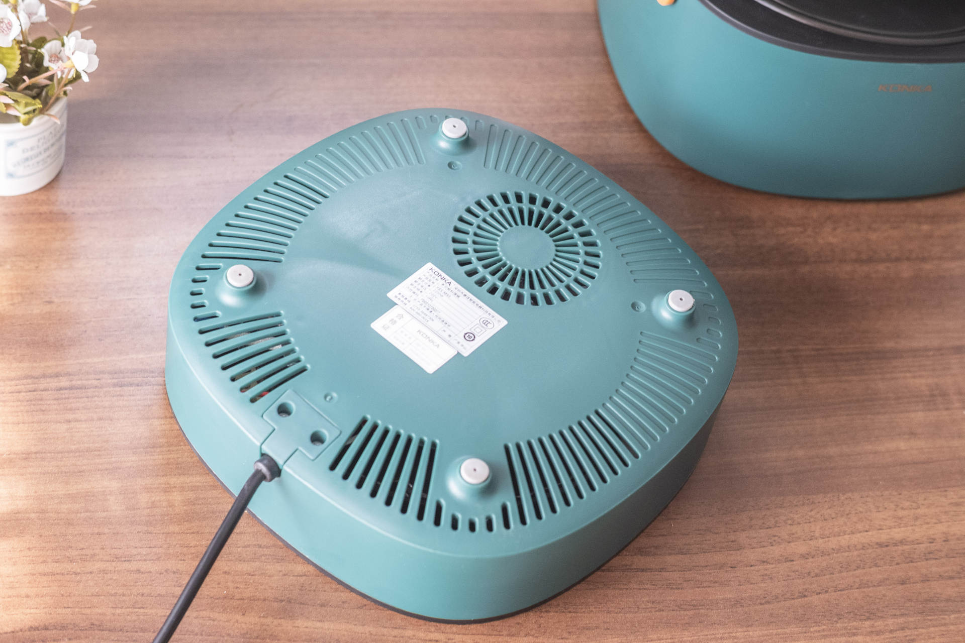 一锅八用！老牌国货康佳这款国潮料理锅，告诉你什么才叫多功能