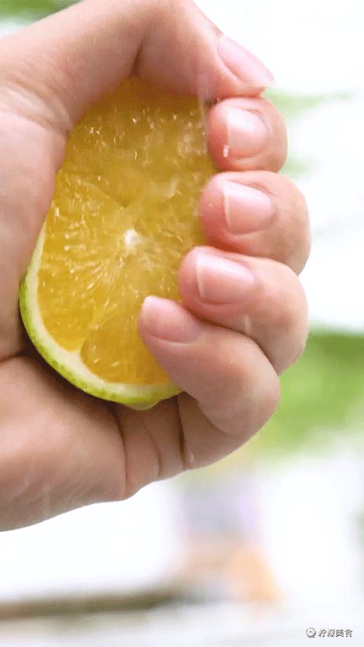 我们开店了，就在老板办公室里