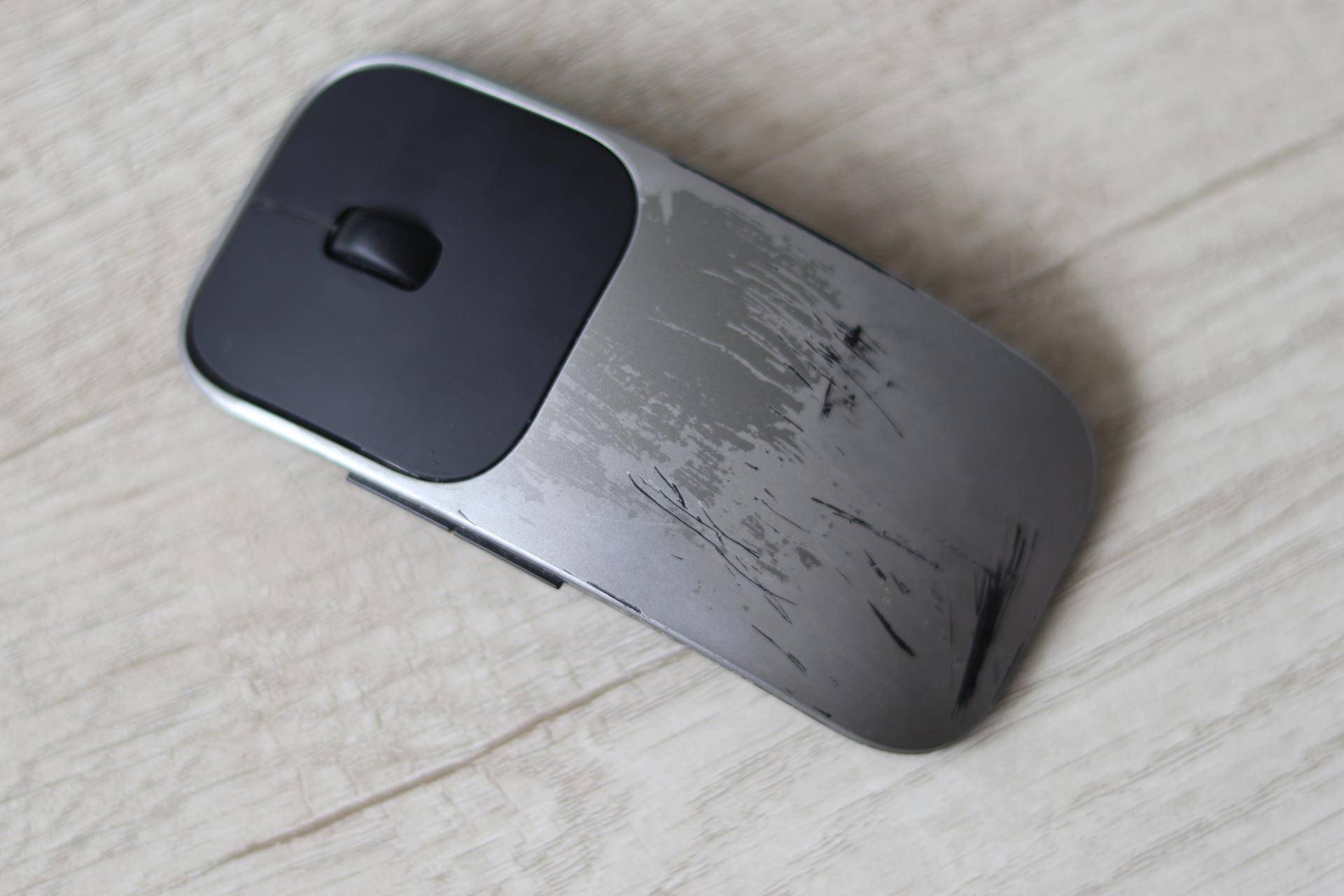 鼠标微维修,鼠标划痕怎么修复