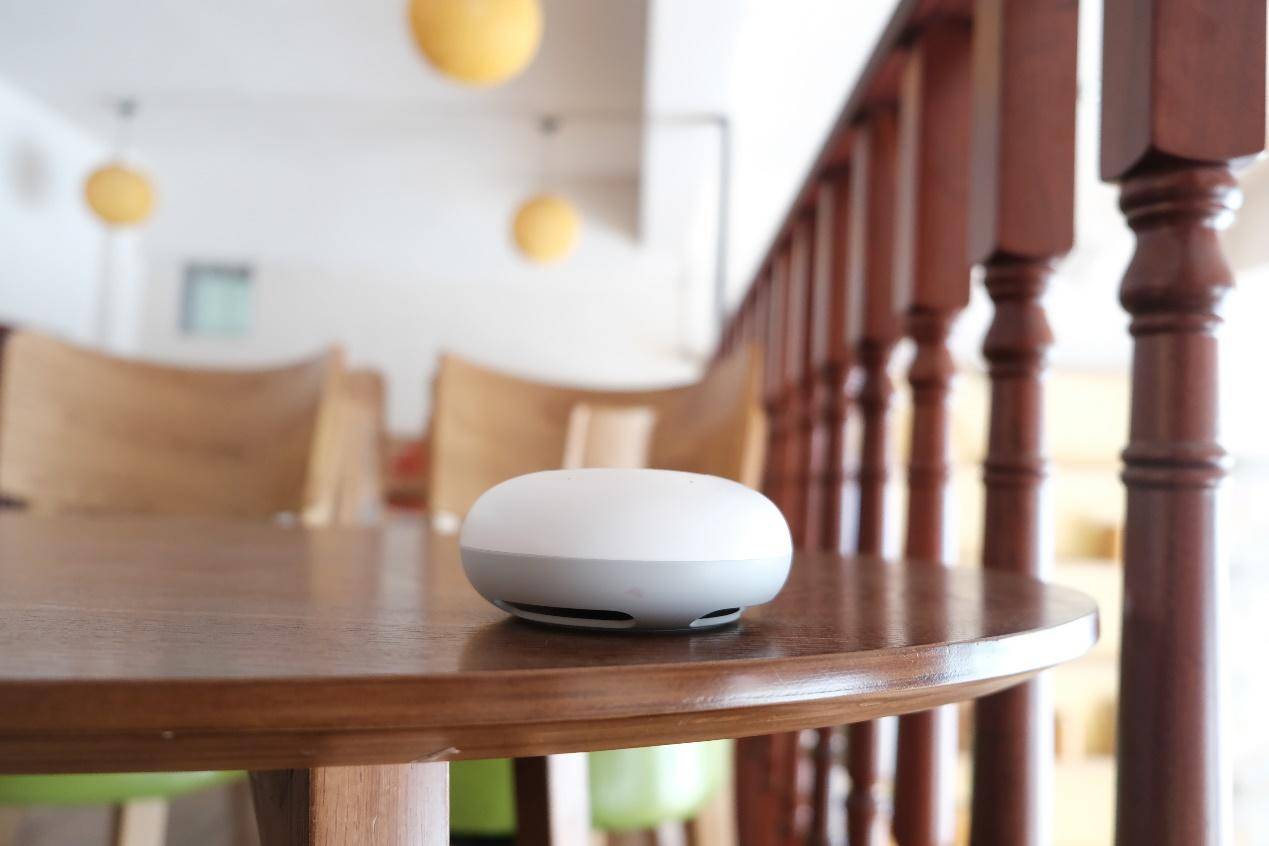 荣耀YOYO音箱体验评测:无卡通话,拥有取代座机的巨大潜力