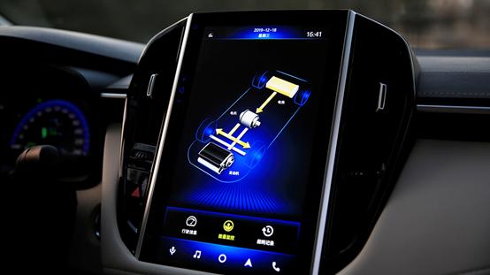 丰田卡罗拉双擎旗舰版试驾,真香定律广汽丰田tnga驾趣体验营