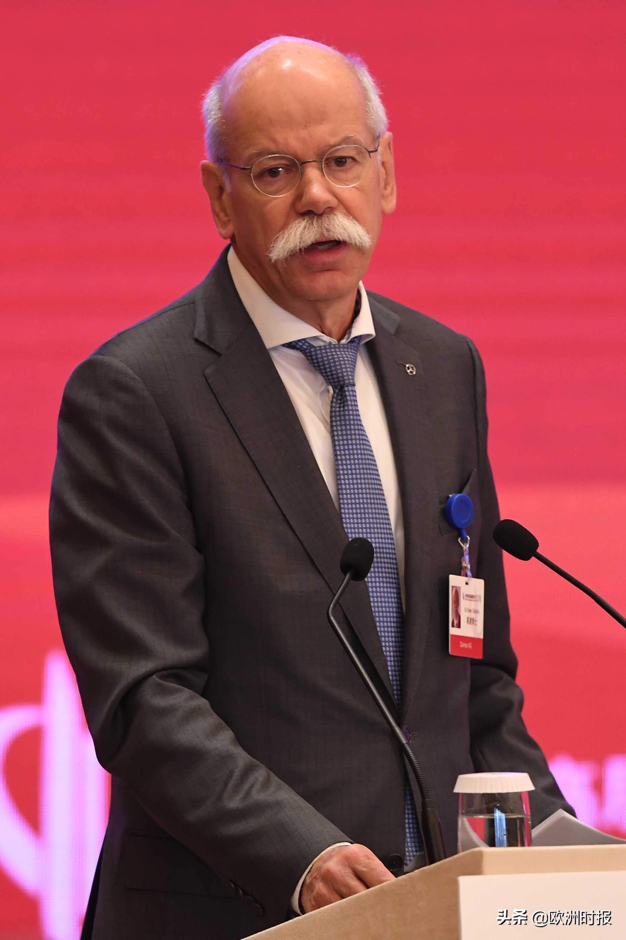 戴姆勒老总退休金公布日薪4250欧元