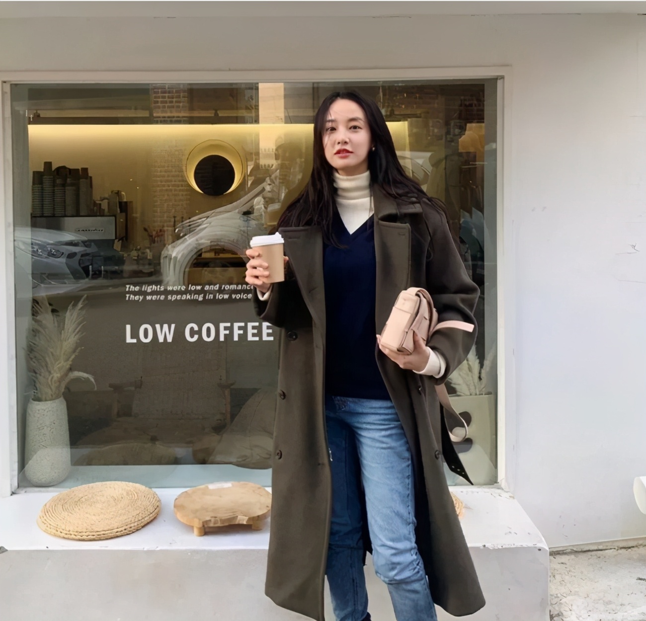 同色系一周穿搭,3秒学会超简单同色系穿搭