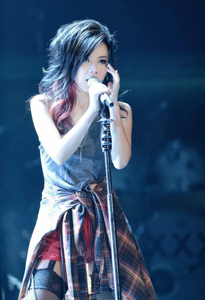 蔡徐坤快乐大本营刘德华,张学友黎明刘德华郭富城蔡徐坤