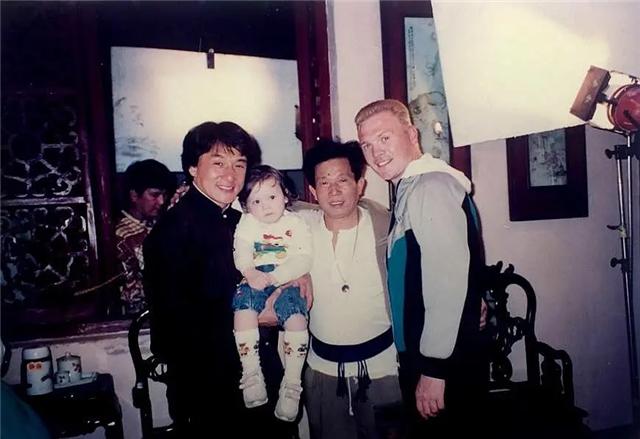 成龙刘家良大战斧头帮,刘家良vs成龙粤语