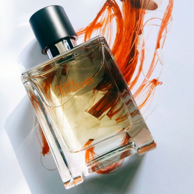大牌香水适合30岁左右的女淡香,最好闻最接近体香的几款香水女士