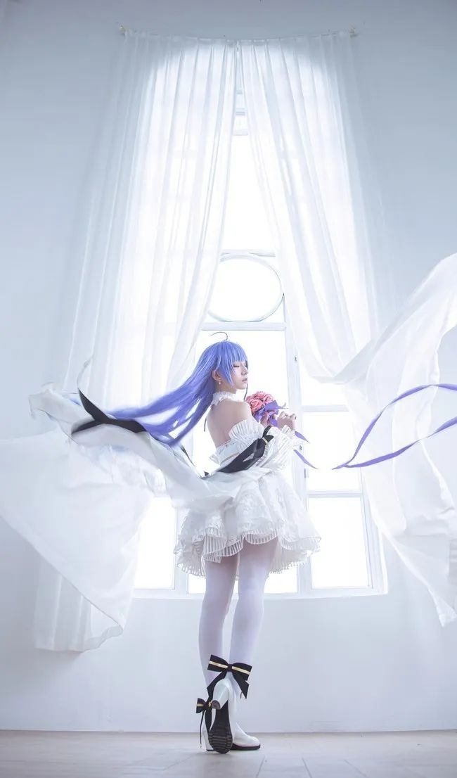 碧蓝航线独角兽手办,碧蓝航线独角兽