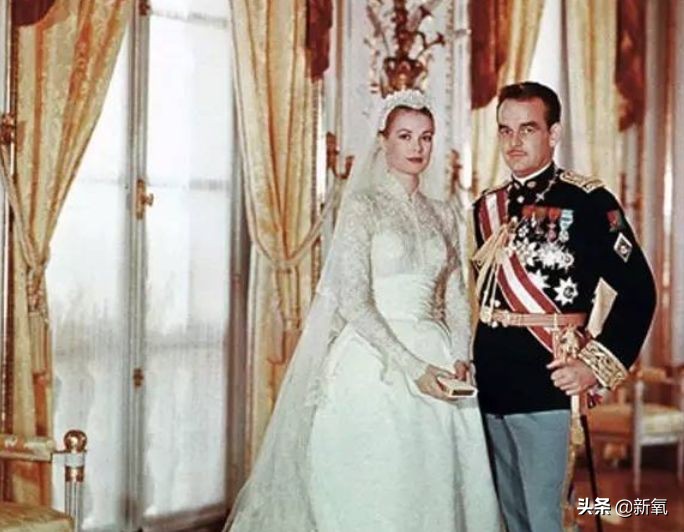 最厉害影后！完美神颜拯救整个王室基因，手段高超让国家起死回生