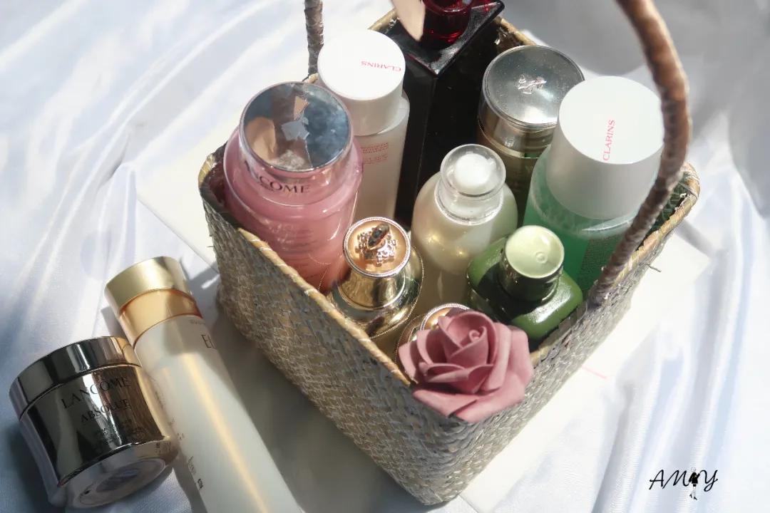 夏天30岁以上混油皮水乳推荐,夏天用什么水乳控油清爽补水