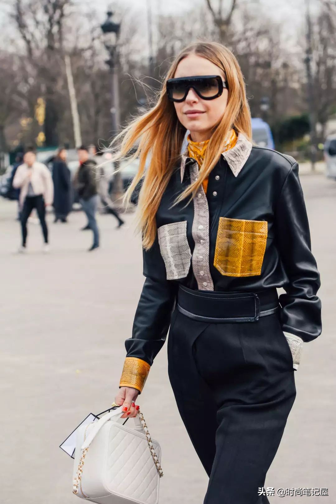 爆款撞色慵懒风毛衣穿搭,毛衣衬衫外套长款慵懒风穿搭