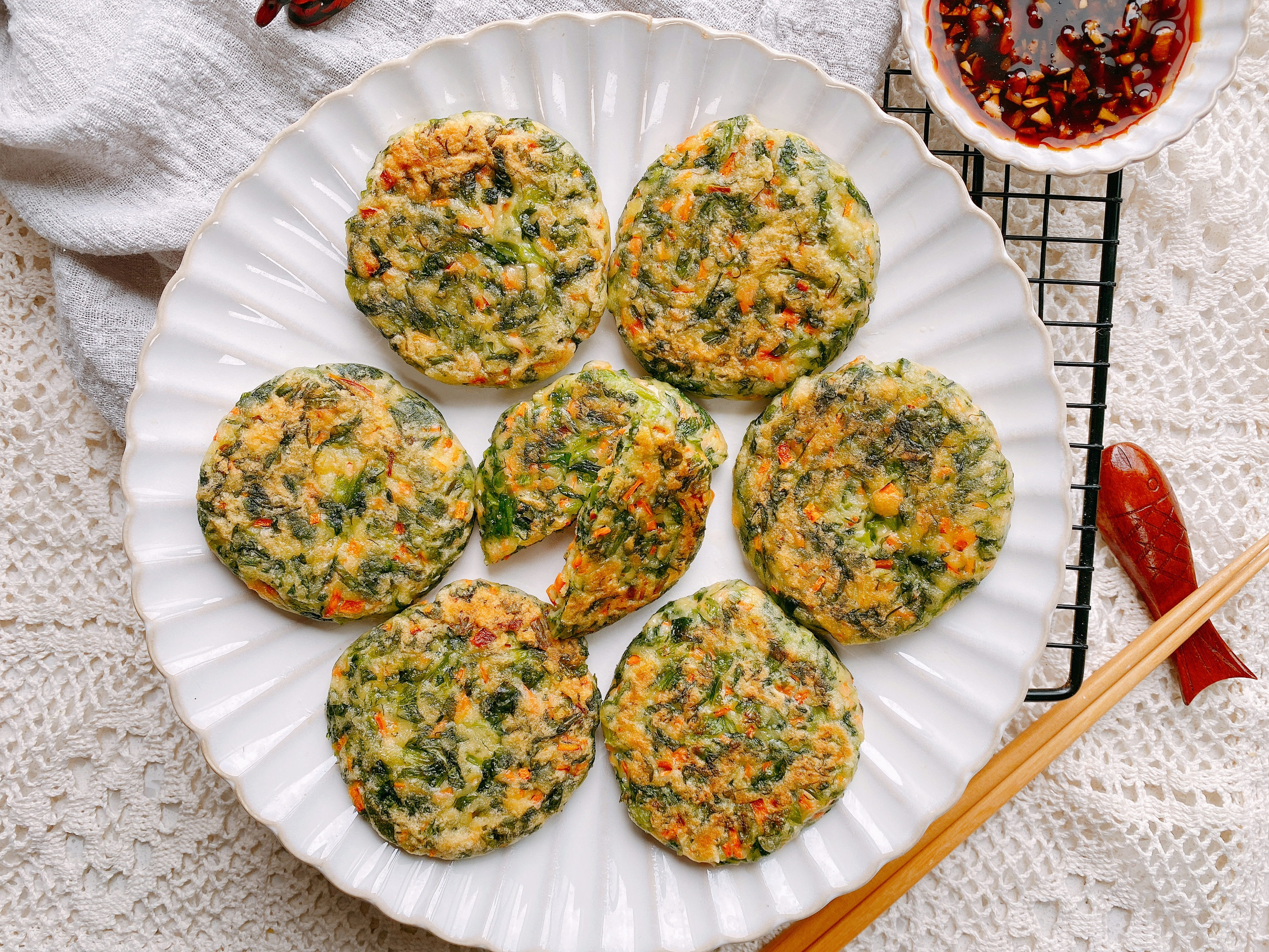 清明节要吃青团,清明节除了吃青团还要吃什么