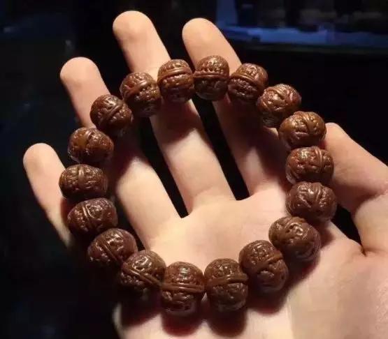 文玩手串核桃怎么上色快包浆快,文玩核桃小核桃