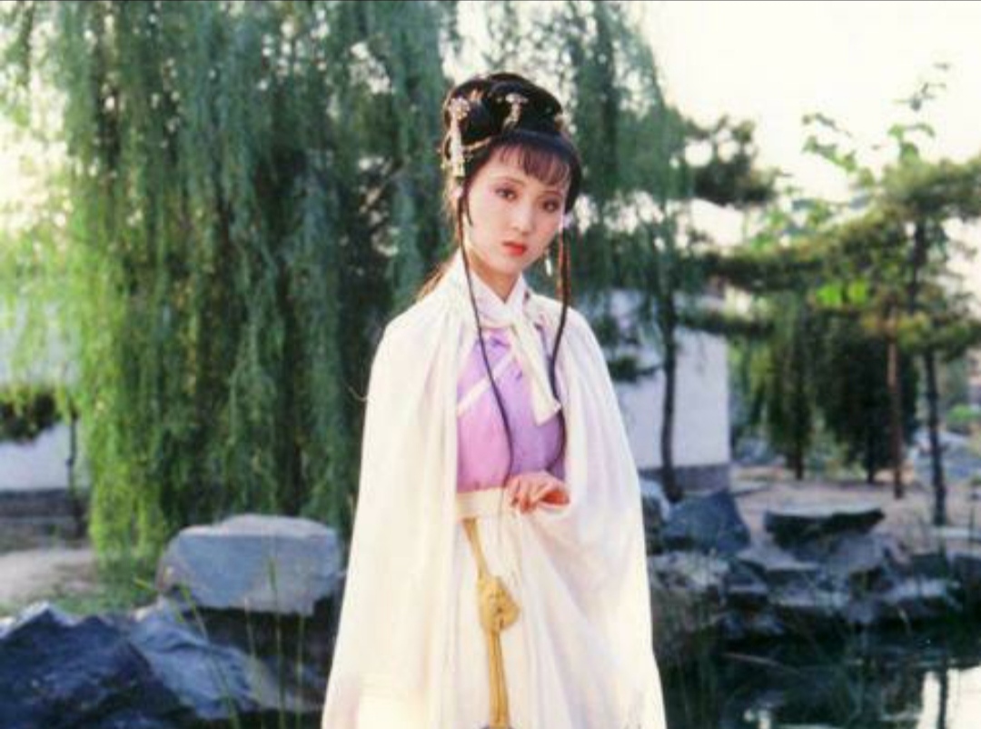 贺知章最著名的十首诗咏柳,咏柳贺知章简单赏析