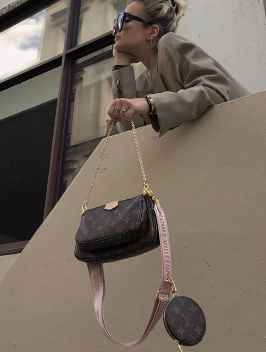 这4款包包背出去一定会被夸好看,这五款秋冬包包潮的让人心动