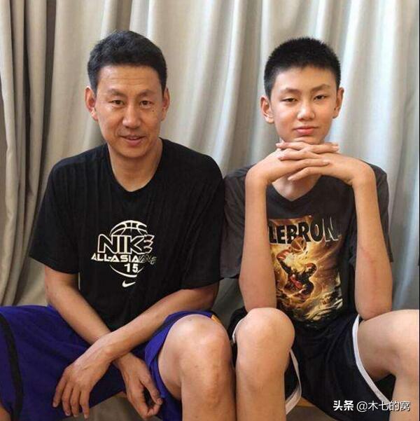 李楠是什么人,李楠是他爸亲生的吗