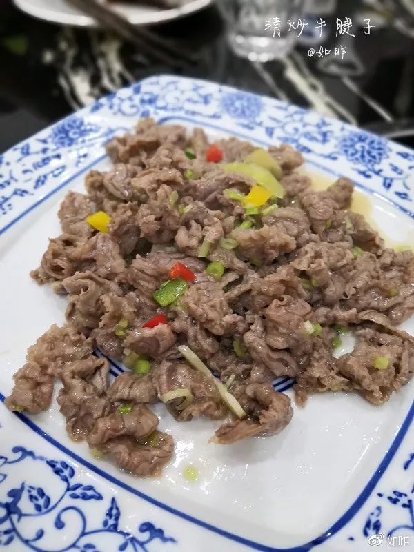 美食大咖私房菜,精选美食推荐让你的味蕾享受盛宴