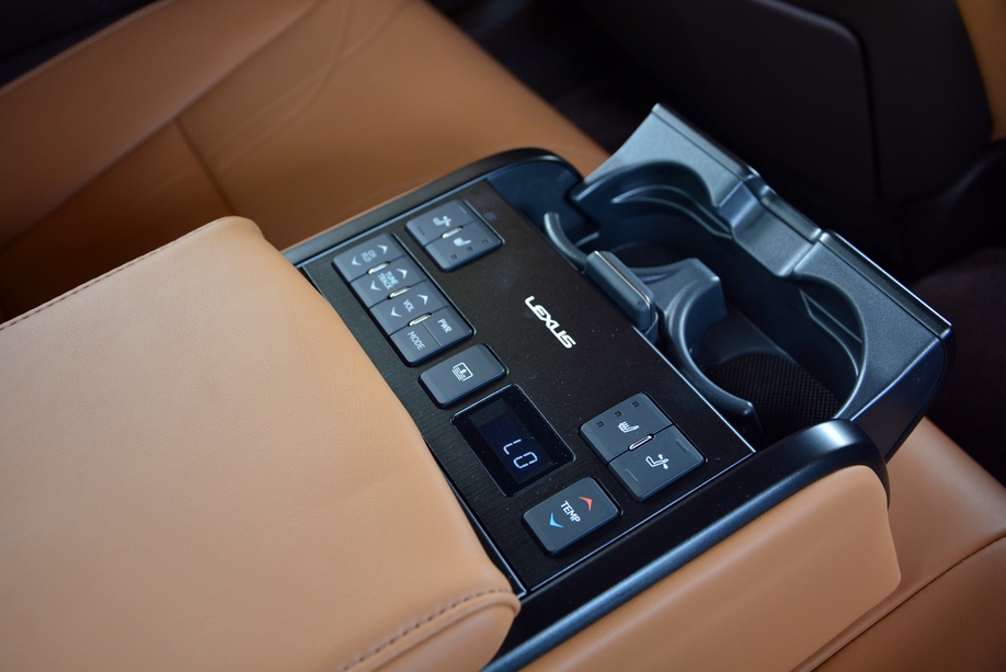 es7第二代,es第七代