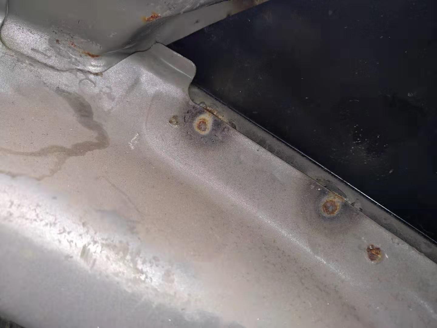 丰田威驰两厢事故车,最新广东丰田威驰事故二手车