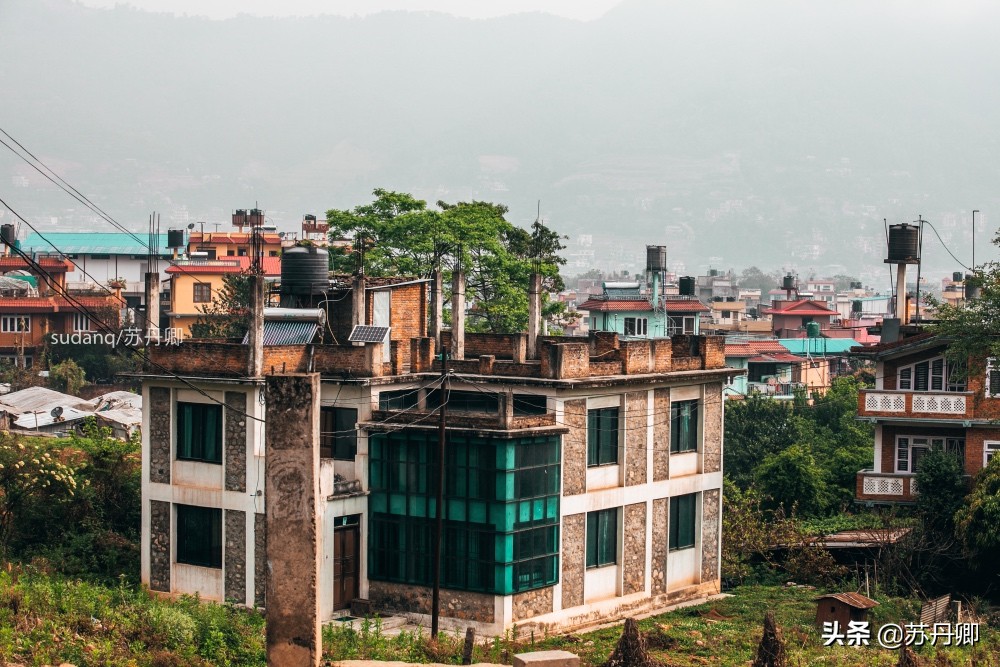 尼泊尔首都最穷的寺庙,尼泊尔贫民区的真实生活