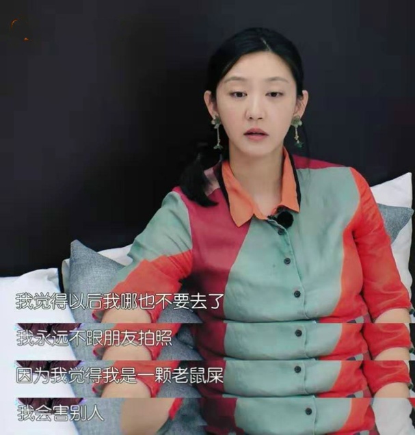 唐一菲早期视频,唐一菲个人收入