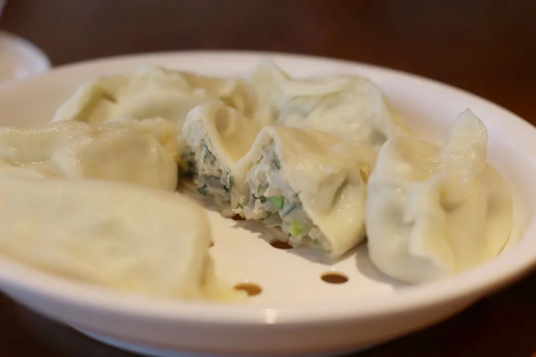 中国被严重低估的海滨城市，养老、度假、避暑，夏天都不用开空调