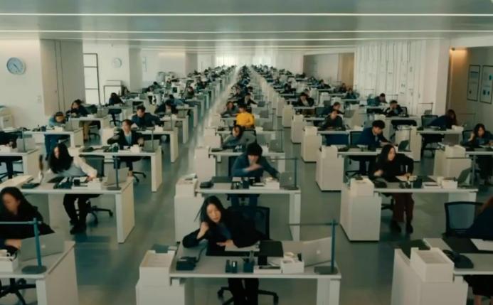 一口气看完八个小时宣传片,这段视频太感动人