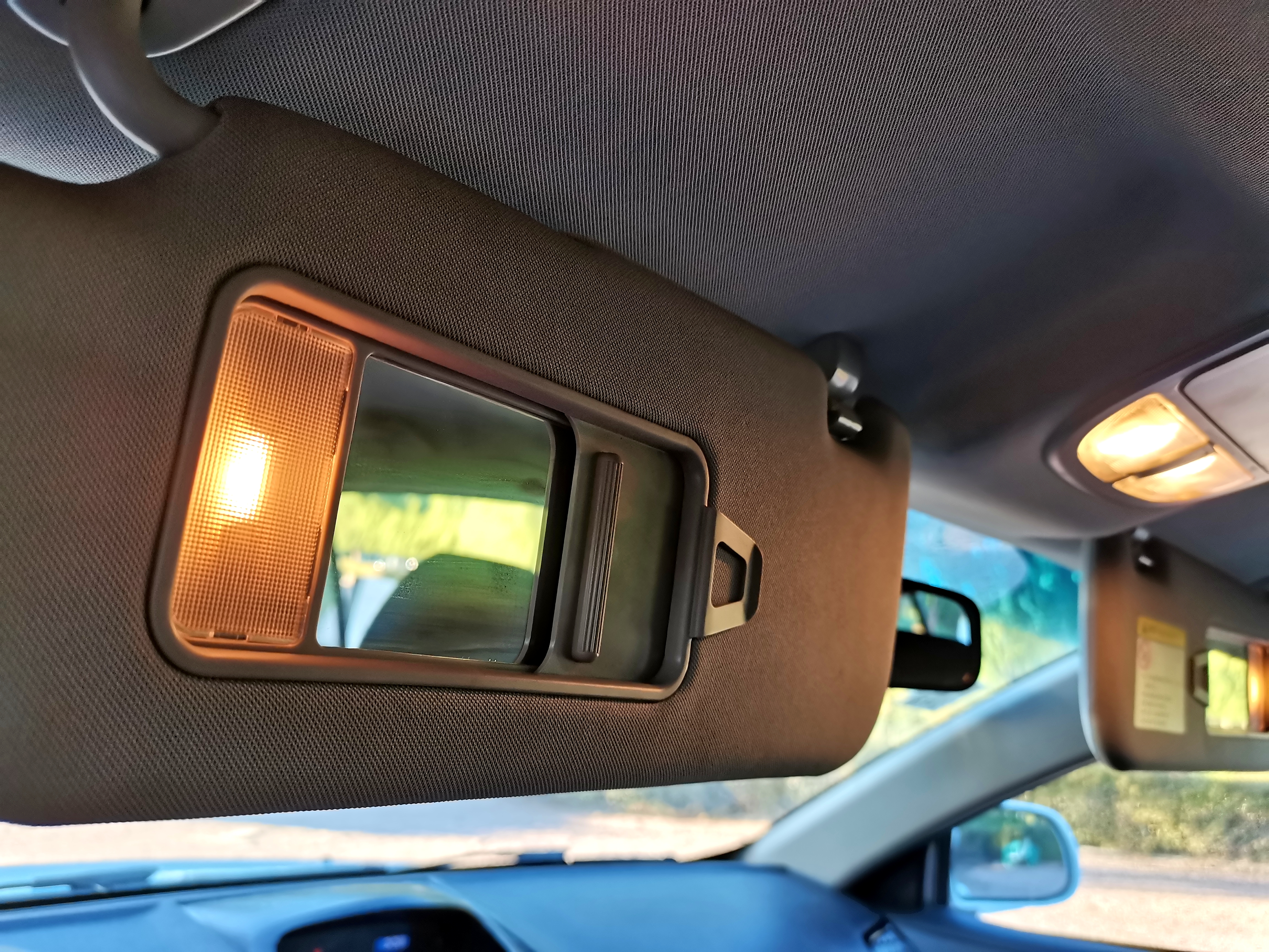 吉利帝豪ec7发动机舱图解,吉利帝豪ec7是正时皮带吗