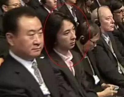 王思聪现金抽锦鲤,电竞王思聪名场面