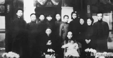 袁世凯与黎元洪在民国元年的行为,在预示着北洋政府是个短命王朝