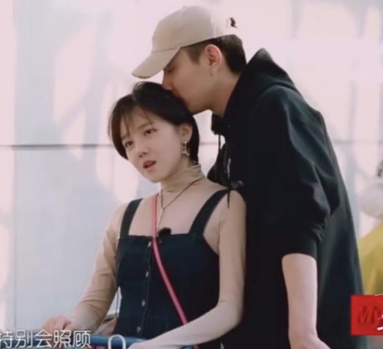 于小彤海陆恋情历程,于小彤和陈小纭海陆谁先在一起的