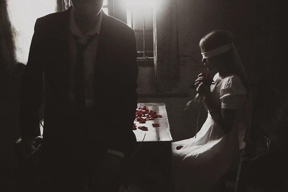 我就是有钱但不愿意低调,我就是有钱完整版